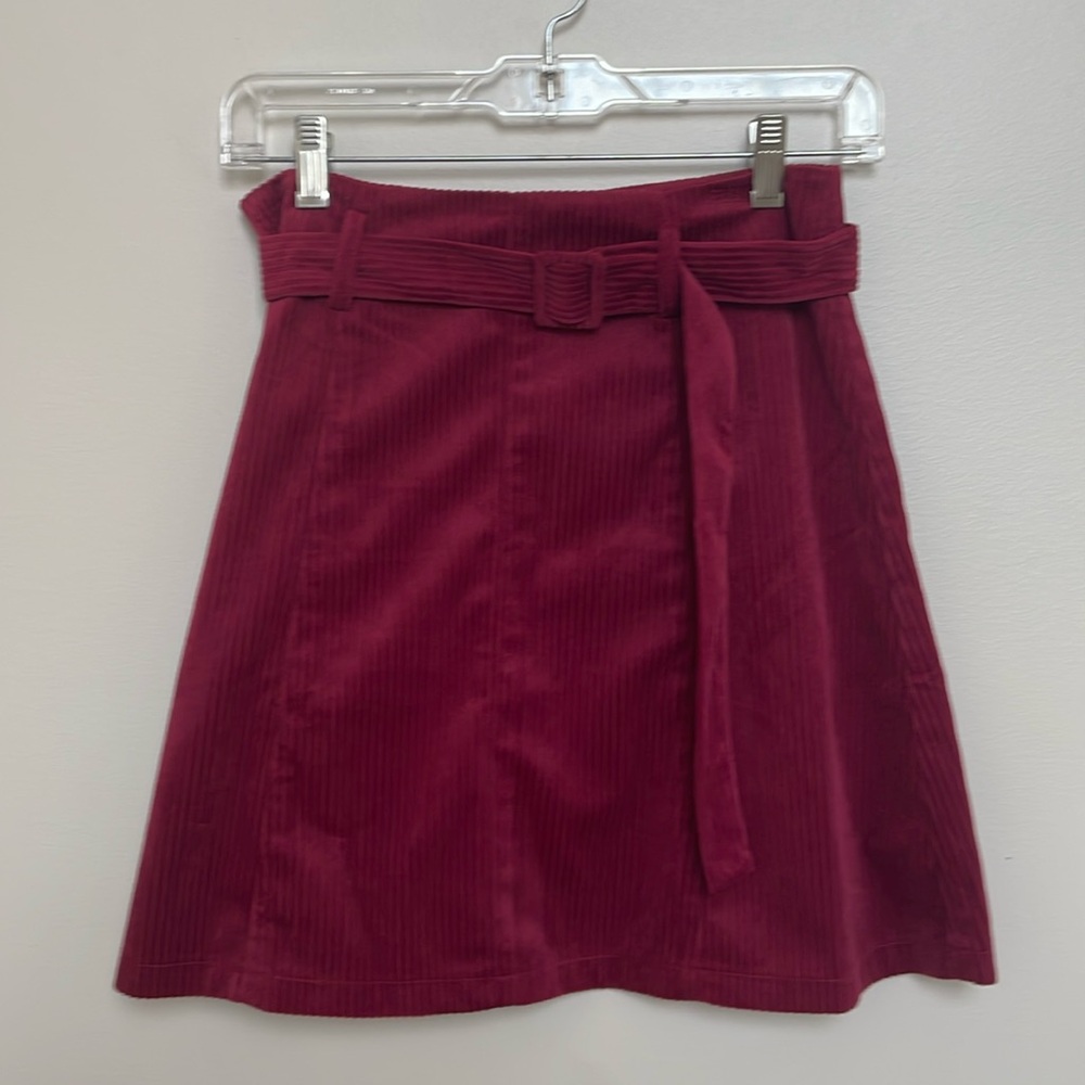 SUGAR + LIPS Mini Corduroy Skirt Burgundy Size S